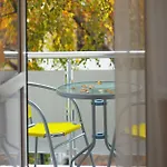 Vele Rosse Hotel, Business & Leisure