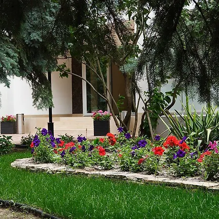 Vele Rosse Hotel, Business & Leisure Szálloda
