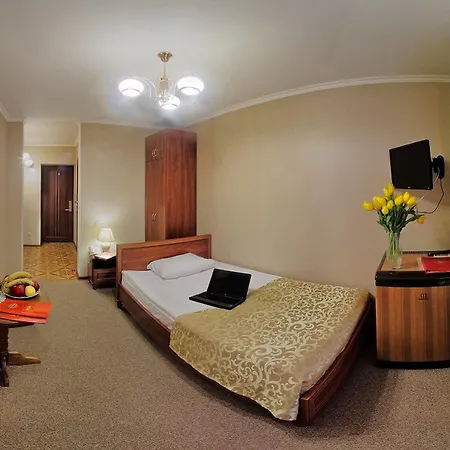 فندق Vele Rosse Hotel, Business & Leisure 4*