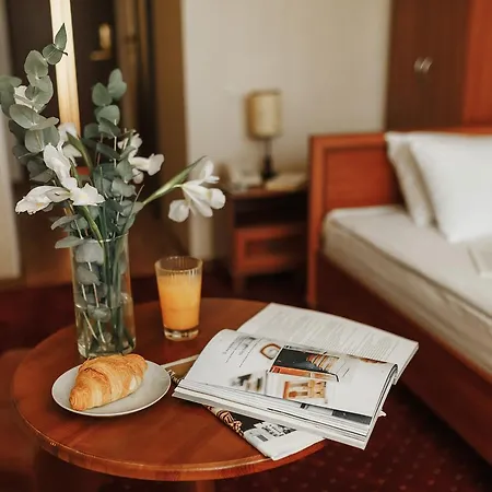 Vele Rosse Hotel, Business&leisure