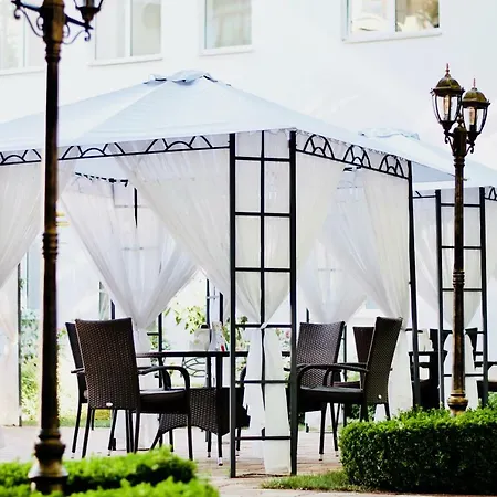 Vele Rosse Hotel, Business & Leisure 호텔