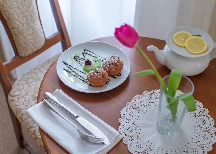 Vele Rosse Hotel, Business & Leisure